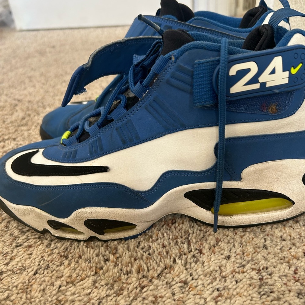 Men’s Blue and White Athletic Shoes